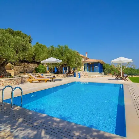 Villa Aghios Sostis Sleeps 6 With Pool Air Con And Wifi