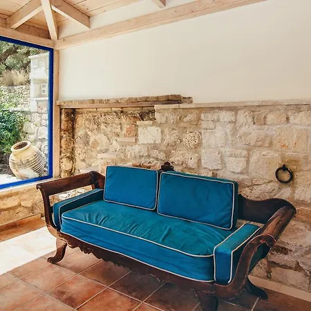 Aghios Sostis Sleeps 6 With Pool Air Con And Wifi ヴィラ *
